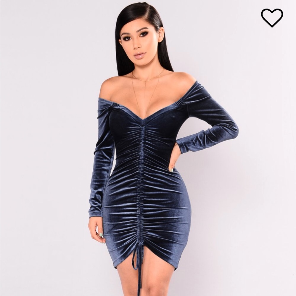 🔥NWT ❤️Fashion Nova Off the Shoulder Dress💙